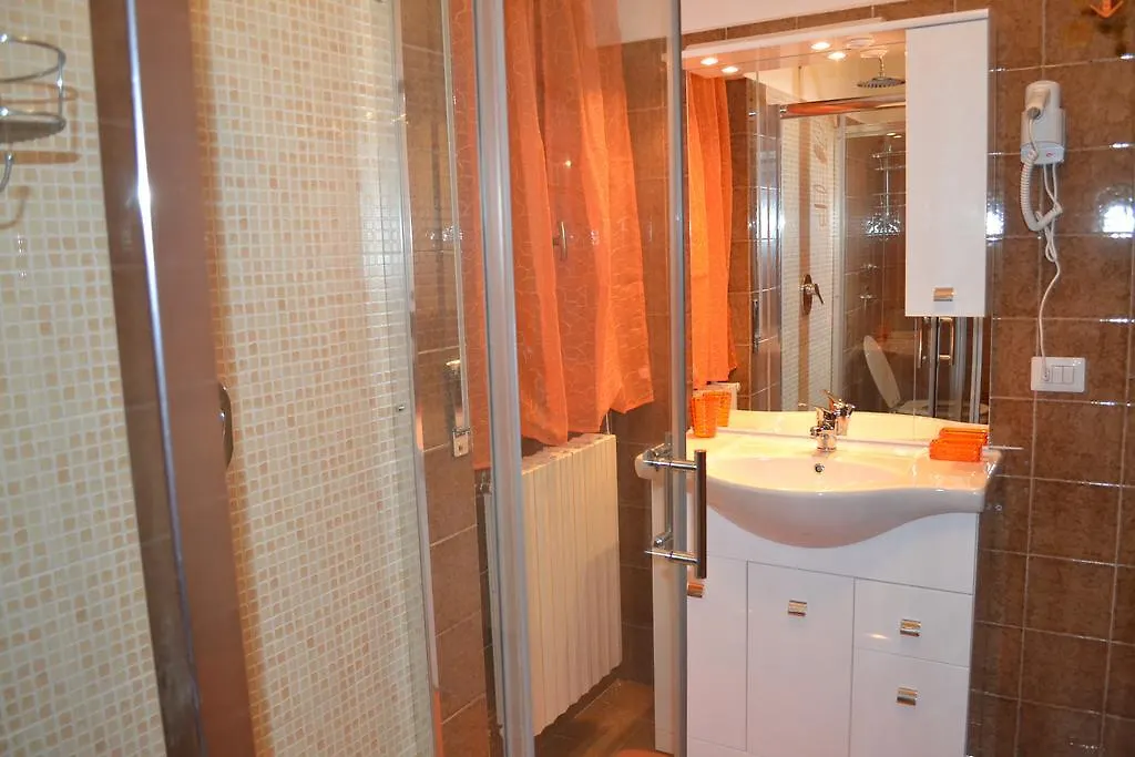 The Sisters Hotel Settimo Milanese 0*,  Italy