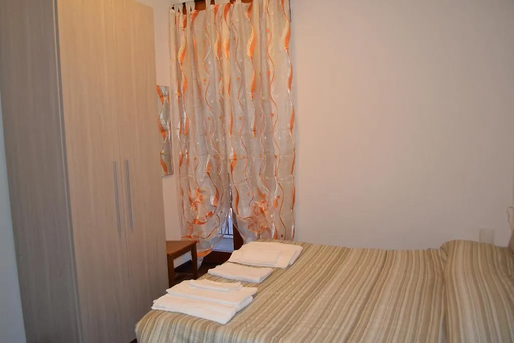 The Sisters Hotel Settimo Milanese Guest house